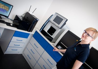 Fotografie z laboratoře IT-DENT
